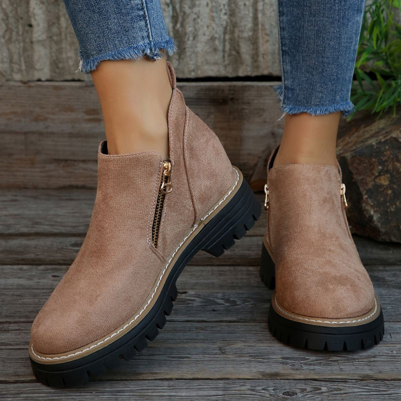 Bootara Women's Metro Chelsea Boots - Side-Zip Suede Ankle Boots with Chunky Heel (US 5-10.5)